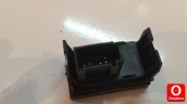 Oto Çıkma Parça / Audi / A6 / Oto Cam / Cam Düğmesi / Çıkma Parça 