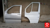 Oto Çıkma Parça / Ford / Tourneo Connect / Kaporta & Karoser / Sol Ön Kapı / Çıkma Parça 