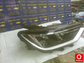 Oto Çıkma Parça / Volkswagen / Passat / Far & Stop / Sağ Ön Far / Çıkma Parça 