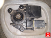 Oto Çıkma Parça / Renault / Fluence / Oto Cam / Cam Motoru / Çıkma Parça 