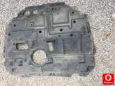 Oto Çıkma Parça / Toyota / Corolla / Tampon / Alt Muhafaza / Çıkma Parça 