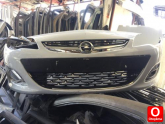 Oto Çıkma Parça / Opel / Astra / Tampon / Orta Izgara / Çıkma Parça 
