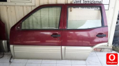 Oto Çıkma Parça / Nissan / Terrano / Kaporta & Karoser / Sağ Ön Kapı / Çıkma Parça 