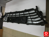 Oto Çıkma Parça / Renault / Megane / Tampon / Orta Izgara / Çıkma Parça 