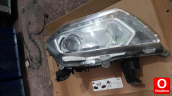 Oto Çıkma Parça / Nissan / Navara / Far & Stop / Sol Ön Far / Çıkma Parça 