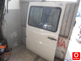 Oto Çıkma Parça / Mercedes / Sprinter / Kaporta & Karoser / Sağ Sürgülü Kapı / Çıkma Parça 