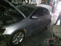 vosvagen jetta hurda gri renk tavan kapı motor çıkma parça