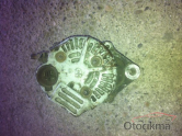 Oto Çıkma Parça / Toyota / Corolla / Elektrik / Şarj Dinamosu / Çıkma Parça 