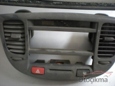 Oto Çıkma Parça / Kia / Ceed / Kaporta & Karoser / Sol Arka Kapı / Çıkma Parça 