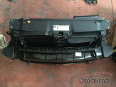 Oto Çıkma Parça / Volkswagen / Jetta / Radyatör / Radyatör Seti / Sıfır Parça 