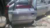 Oto Çıkma Parça / Renault / R 9 / Kaporta & Karoser / Sol Arka Kapı / Çıkma Parça 