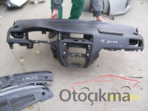 Oto Çıkma Parça / Volkswagen / Jetta / Göğüslük & Torpido / Komple Torpido / Çıkma Parça 