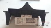 Oto Çıkma Parça / Renault / Clio / Teyp / Kontrol Gösterge / Çıkma Parça 