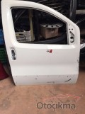 Oto Çıkma Parça / Fiat / Fiorino / Kaporta & Karoser / Sağ Ön Kapı / Çıkma Parça 
