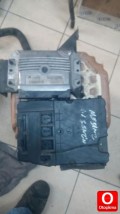Oto Çıkma Parça / Renault / Megane / Beyin / Motor Beyni / Çıkma Parça 