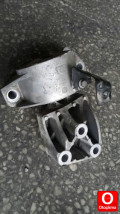 Oto Çıkma Parça / Fiat / Linea / Motor / Takozu & Kulağı / Çıkma Parça 
