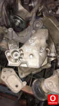 Oto Çıkma Parça / Volkswagen / Bora / Şanzıman / Şanzıman Takozu / Çıkma Parça 