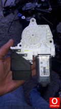 Oto Çıkma Parça / Volkswagen / Passat / Oto Cam / Cam Motoru / Çıkma Parça 