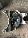 Oto Çıkma Parça / Nissan / Micra / Şanzıman / Şanzıman Takozu / Çıkma Parça 
