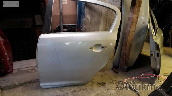 Opel Corsa d sol arka kapı