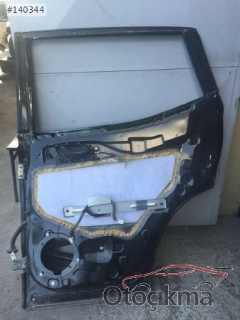 NISSAN OASHGAI SAĞ ARKA KAPI 