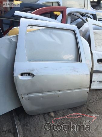 Dacia logan sağ arka kapı çıkma