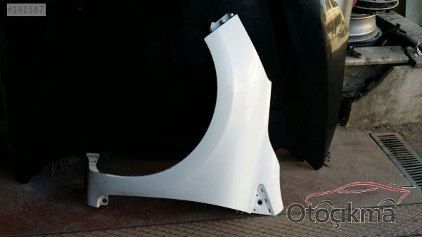 RENAULT CLİO 4 SOL ÖN ÇAMURLUK ORJİNAL PARÇA BEYAZ
