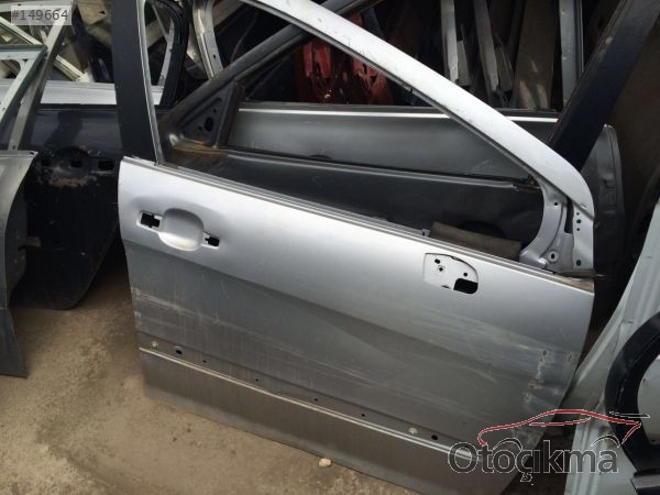  Pejo 308 sağ ön kapı çıkma