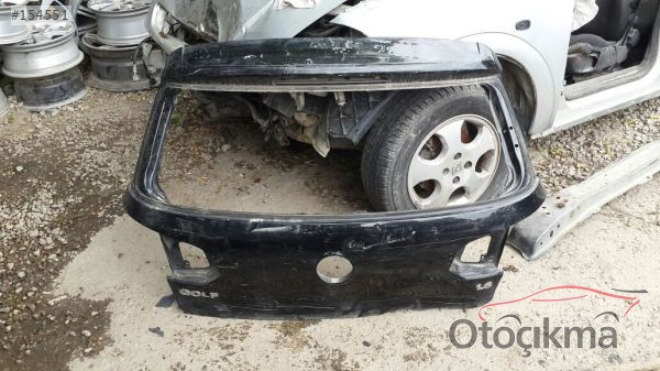 Volkswagen golf 6 arka bagaj kapısı çıkma