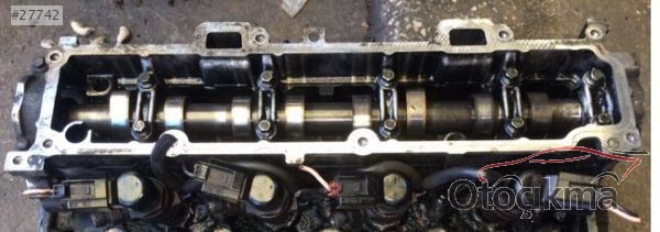 cıtroen c3 1.4hdi silindir kapak bulunur.. dolu