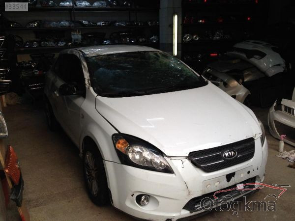 KİA CEED HURDA BELGELİ PARÇALARI SATILIK