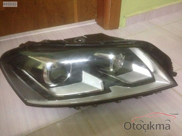 VOLKSWAGEN 2013 PASSAT LEDLİ ZENONLU ÇIKMA FAR TEMİZ..