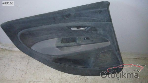 Fiat linea sol arka kapı kartonu