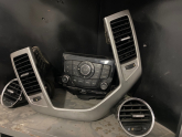 Oto Çıkma Parça / Chevrolet / Cruze / Göğüslük & Torpido / Havalandırma Izgaraları / Çıkma Parça 