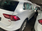 Oto Çıkma Parça / Volkswagen / Tiguan / Kaporta & Karoser / Sağ Ön Kapı / Çıkma Parça 