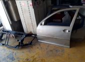 Volkswagen Bora sol ön kapı ve tüm çıkma parçalar