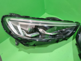 Oto Çıkma Parça / Opel / Insignia / Far & Stop / Sol Ön Far / Çıkma Parça 