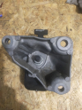 Oto Çıkma Parça / Volkswagen / Amarok / Motor / Takozu & Kulağı / Çıkma Parça 