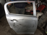 Opel Corsa d çıkma arka sağ kapı