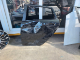 Ford fiesta sol arka kapı hasarlı siyah