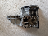 Oto Çıkma Parça / Mercedes / 200 / Motor / Takozu & Kulağı / Çıkma Parça 