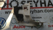 Oto Çıkma Parça / Volkswagen / Passat / Kaporta & Karoser / Kapı Direği / Çıkma Parça 