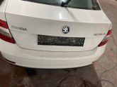 Oto Çıkma Parça / Skoda / Octavia / Kaporta & Karoser / Sağ Ön Kapı / Çıkma Parça 