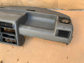 Oto Çıkma Parça / Volkswagen / Transporter / Göğüslük & Torpido / Komple Torpido / Sıfır Parça 