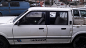 Mazda 2500 e sol ön kapi temiz orijinal