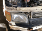 Oto Çıkma Parça / Ford / Transit / Far & Stop / Sol Ön Far / Çıkma Parça 