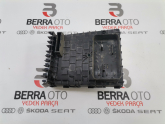 Oto Çıkma Parça / Volkswagen / Touran / Elektrik / Sigorta Kutusu / Çıkma Parça 