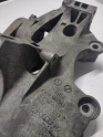 Oto Çıkma Parça / Volkswagen / Passat / Motor / Bağlantı Braketi / Çıkma Parça 