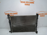 Oto Çıkma Parça / Renault / Clio / Radyatör / Su Radyatörü / Çıkma Parça 