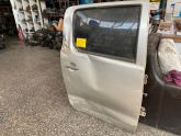 Oto Çıkma Parça / Toyota / Hilux / Kaporta & Karoser / Kapı Menteşesi / Çıkma Parça 